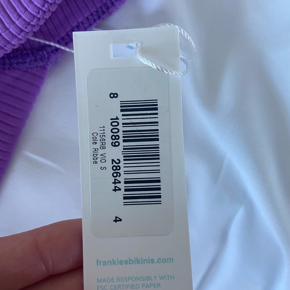 Frankie’s Bikinis Cole Suit - Picture 6 of 6